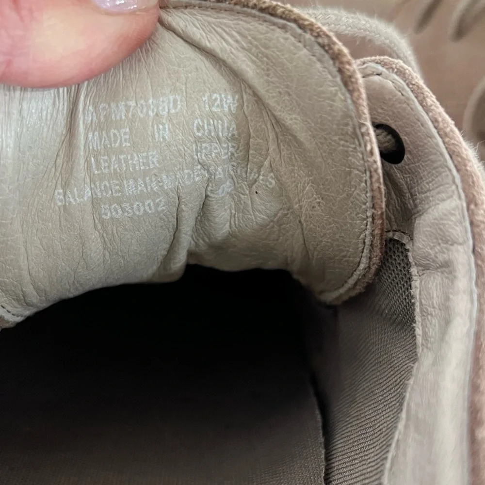 Rockport taupe tan